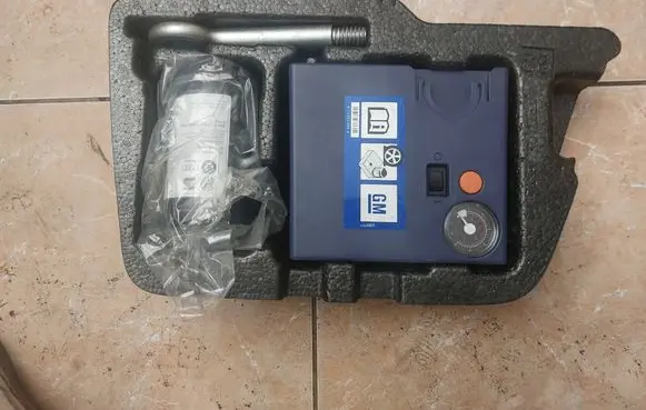 Opel Mokka Glove box in trunk 95127322