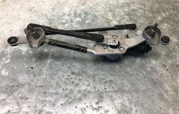 KIA Rio Front wiper linkage and motor 98110-C1950