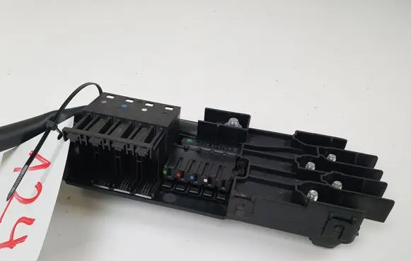 Mercedes-Benz E W211 Fuse module A2115452301