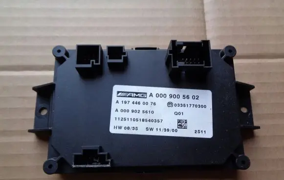 Mercedes-Benz E AMG W212 Engine control unit/module A0009005602