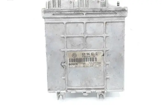 Volkswagen PASSAT B5 Engine control unit/module 028906021GL 0281001656 28SA3359