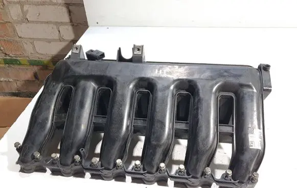 BMW 5 E60 E61 Intake manifold 7790700 7790701