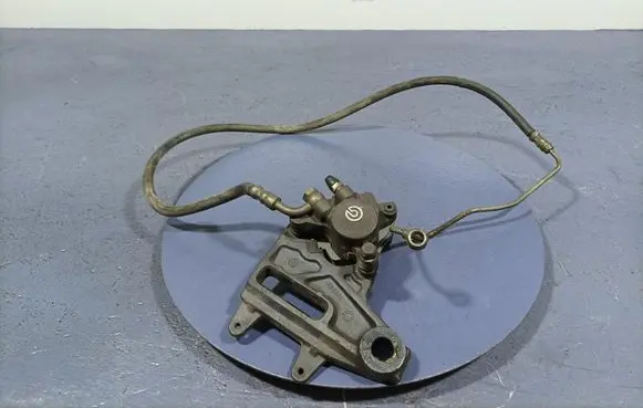 Rear brake caliper