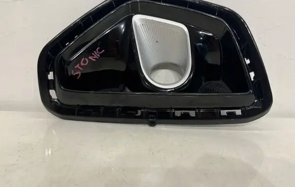 KIA Stonic Tow hook cap/cover 86525H8410OEkIA