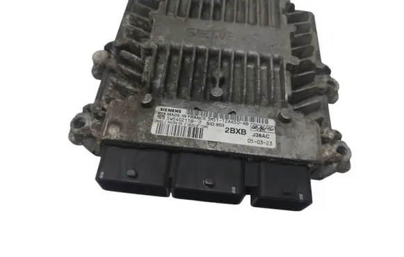 Ford Focus Engine control unit/module 3M5112A650AB 5WS40211B 856386158