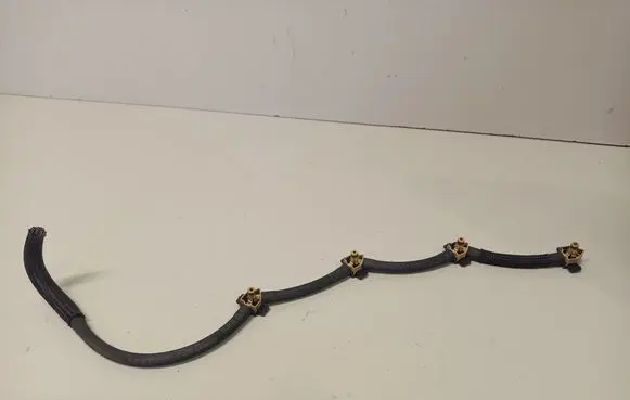 Volkswagen Golf VII Fuel return line/hose 