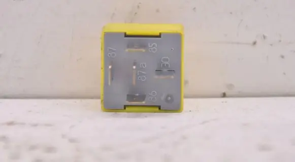 Renault Clio IV Other relay 7700844253