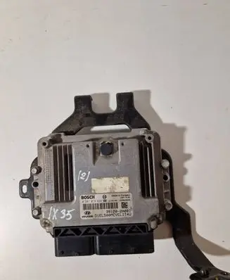 Hyundai ix35 Engine control unit/module 391202A001 0281019639 1039S59696