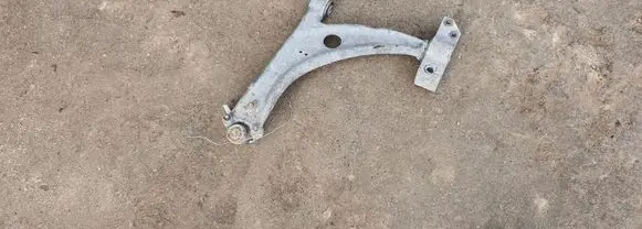 Volkswagen PASSAT B6 Front lower control arm/wishbone