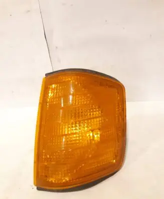 Mercedes-Benz 190 W201 Front indicator light P25121W