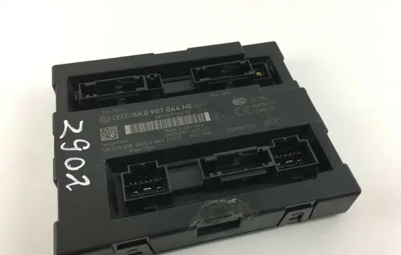 Audi A5 8T 8F Other control units/modules 8K0907064HE Z902