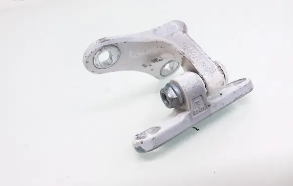 Mercedes-Benz CLK A209 C209 Front door lower hinge 