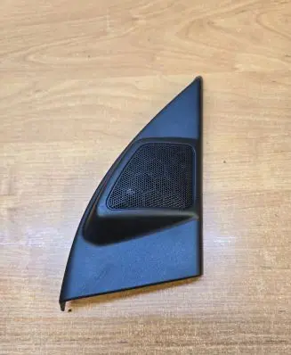 Volvo XC90 Front door high frequency speaker 30761130