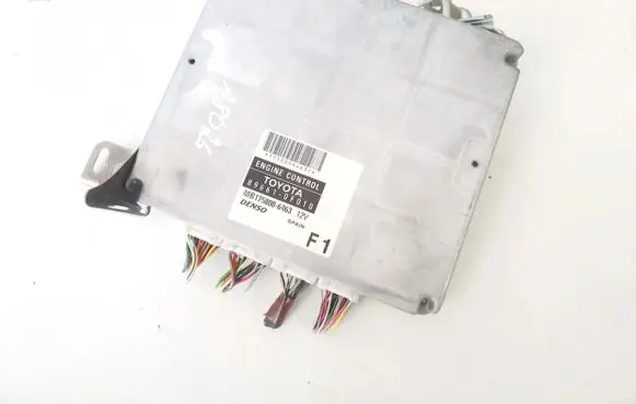 Toyota Corolla Verso AR10 Engine control unit/module 896610f010 89661-0f010