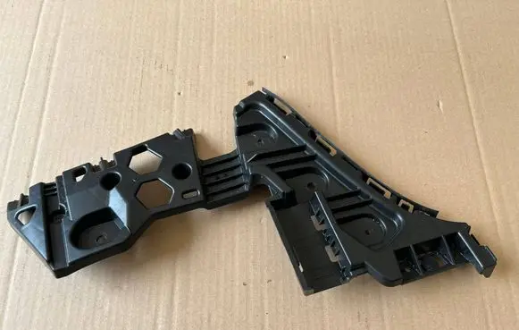 Volkswagen ID. Buzz Rear bumper mounting bracket 1T3807393B