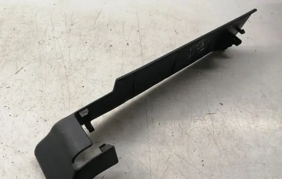 Toyota Corolla Verso AR10 Front passenger seat rail trim 721230F020B0 721230F020