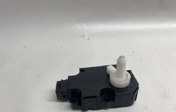 Audi A6 S6 C7 4G A/C air flow flap actuator/motor CZ113930