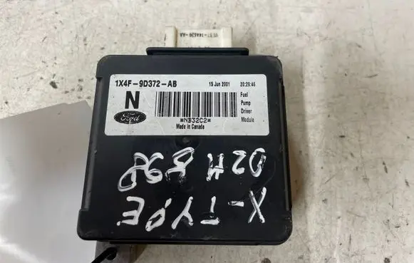 Jaguar X-Type Fuel injection pump control unit/module 1X4F9D372AB