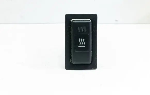 Toyota Avensis T250 Windscreen/window heater switch 153261 153337