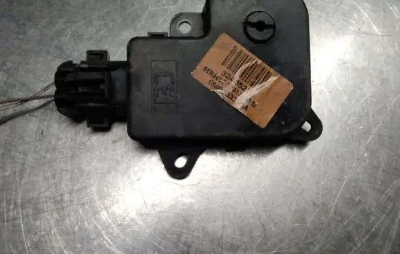 Renault Espace - Grand espace IV Air flap motor/actuator 7701206538 0M0463395A