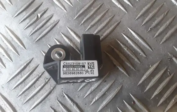 Peugeot 407 Airbag deployment crash/impact sensor 550903000 9636982680