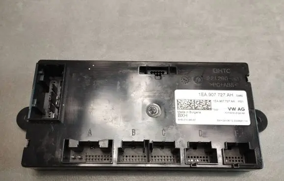 Audi Q4 Sportback e-tron Air conditioning/heating control unit 1EA907727AH 22129050