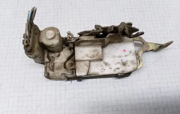 Fiat Ducato Front door lock 