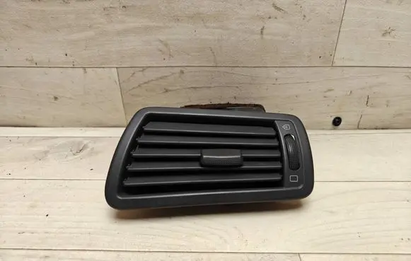 Peugeot 807 Dashboard side air vent grill/cover trim 1484108077 1491963077