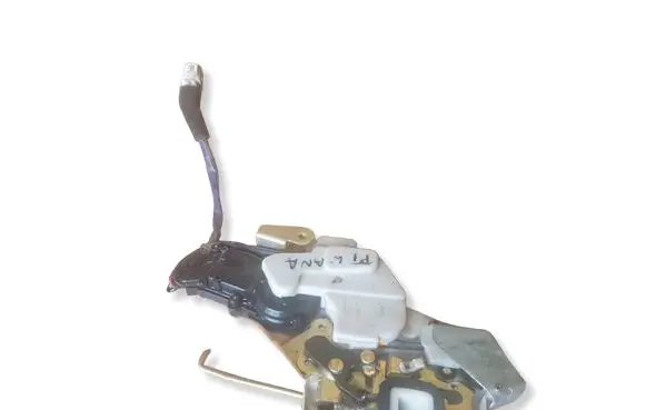 Suzuki Liana Rear door lock 8230154G11
