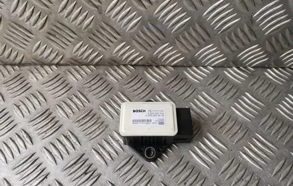 Mercedes-Benz Sprinter W906 ESP acceleration yaw rate sensor 0265005774 A0065424218