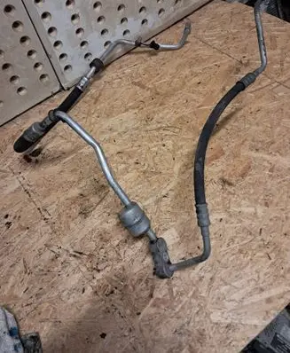 Air conditioning (A/C) pipe/hose