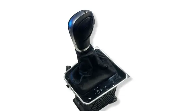 Volkswagen Golf VII Gear lever shifter trim leather/knob 3G2713203C