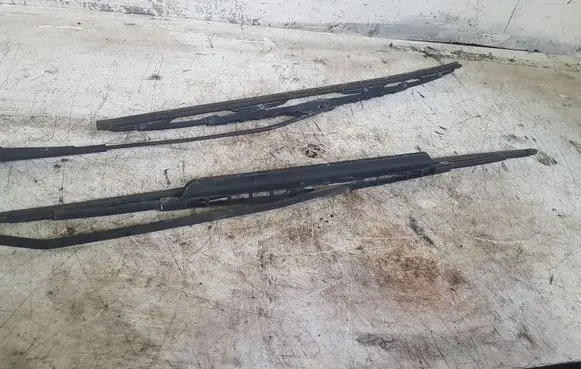 Mercedes-Benz Vaneo W414 Windshield/front glass wiper blade 