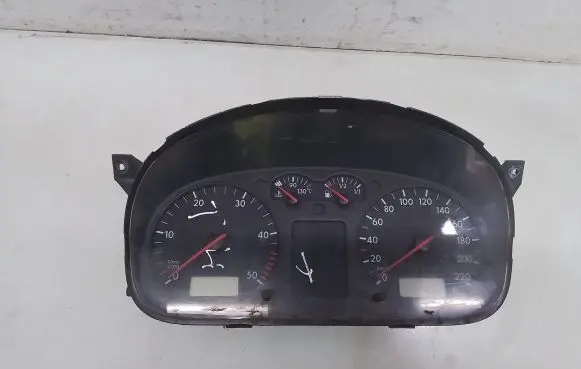 Volkswagen Transporter - Caravelle T4 Speedometer (instrument cluster) 7D0920801