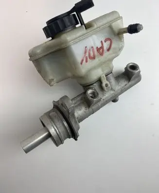 Volkswagen Caddy Master brake cylinder
