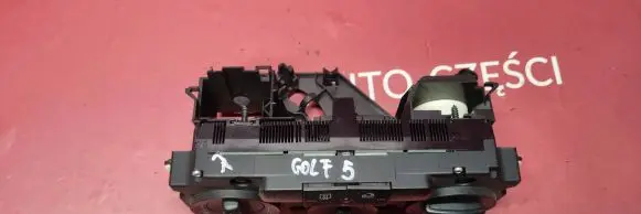 Volkswagen Golf V Climate control unit
