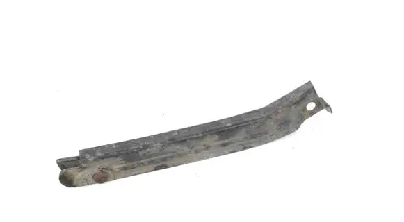 Mercedes-Benz ML W164 Fender mounting bracket A1648800314