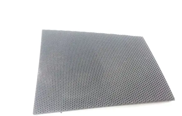 Side speaker trim/cover