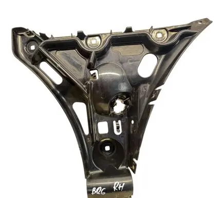 BMW 5 E60 E61 Rear bumper mounting bracket 51127060796 7060796
