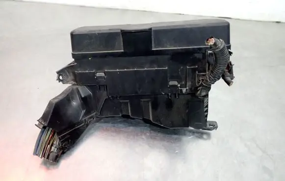 Toyota Corolla E140 E150 Fuse box set 82662-12270