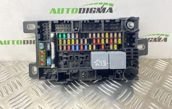 Land Rover Evoque II Fuse module K8D214A073BE