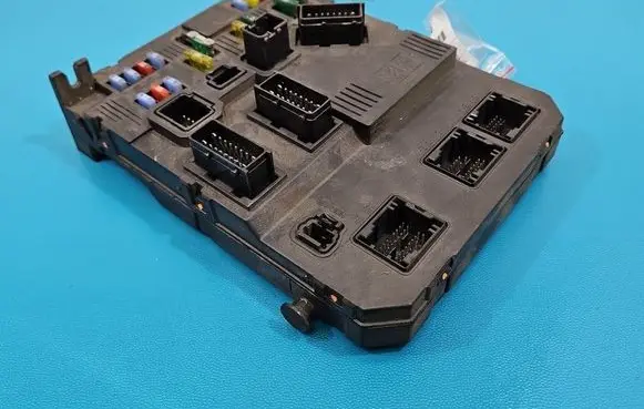 Peugeot 407 Central body control module S120104700K IMPRK1570618