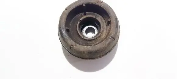 Skoda Octavia Mk1 (1U) Coil spring mount 1j0412331c