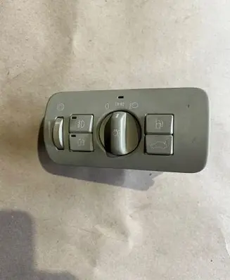 Volvo S80 Light switch 30739422 04067323