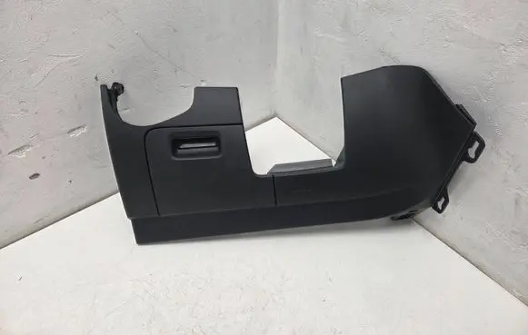 Volkswagen Golf Sportsvan Dashboard lower bottom trim panel 517858011