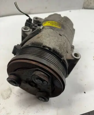 Ford Focus Air conditioning (A/C) compressor (pump) 4M5H19D629AE