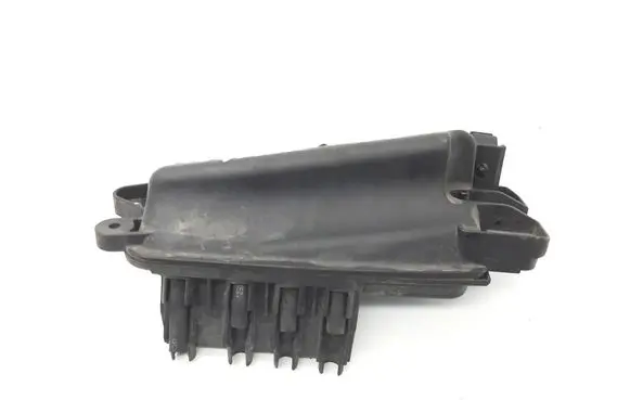 Mercedes-Benz C W204 Vacuum air tank A6510700568