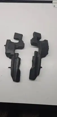 Chrysler Pacifica Other front door trim element 68281476AA