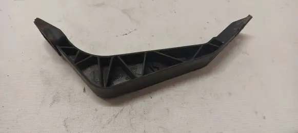 Audi Q3 8U Radiator support slam panel bracket 8U0805528