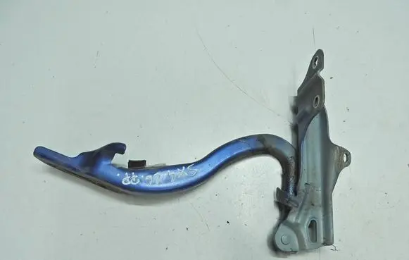 Suzuki SX4 Engine bonnet/hood hinges